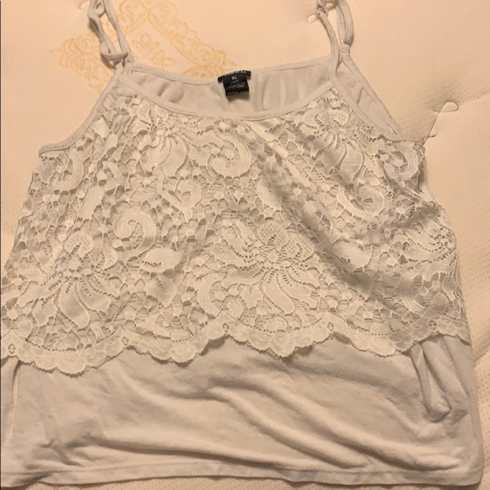 White rue 21 top